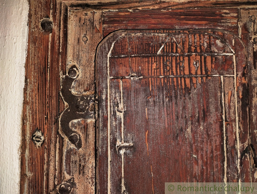 Vidiecka dvojpodlažná chalupa v katastri obce Lubina na pr - 17