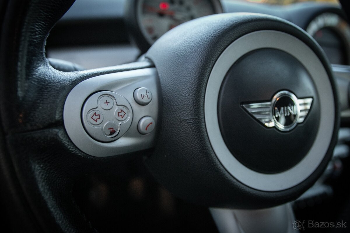 Mini Cooper R56 88kW - 17