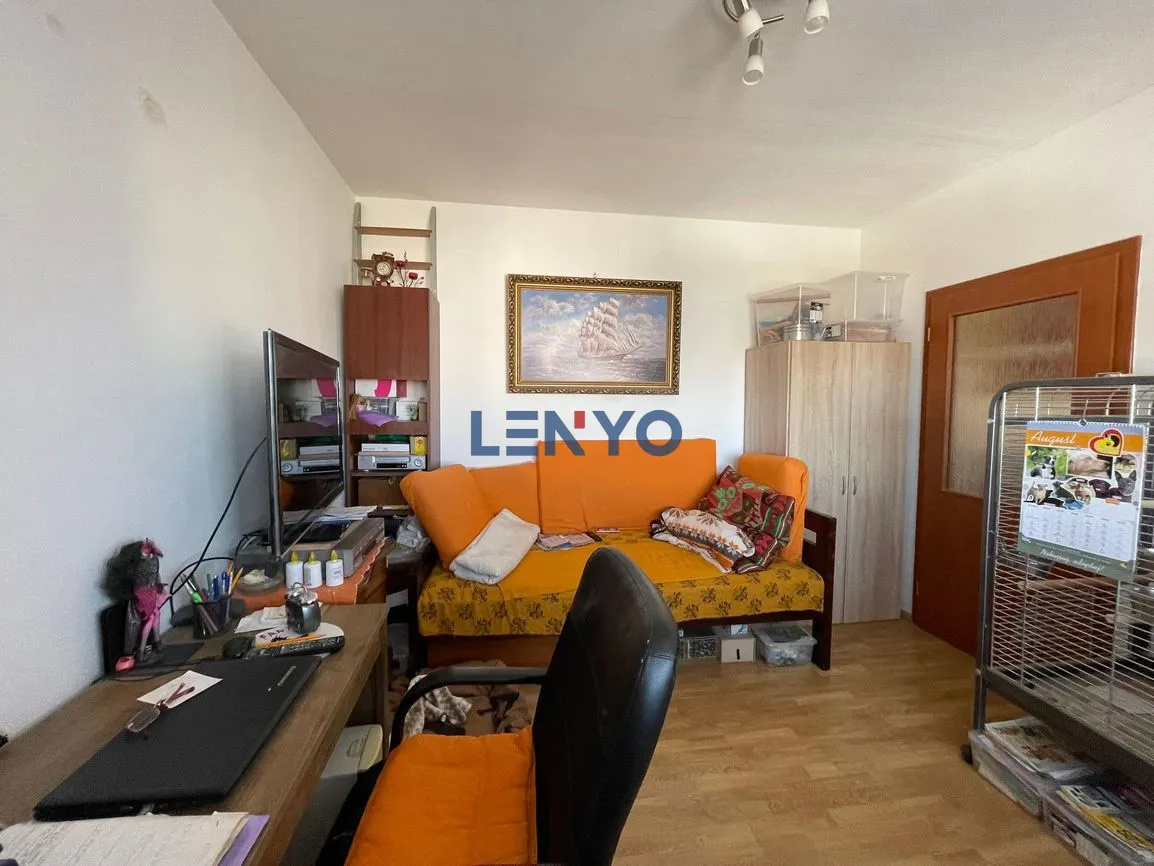 Predaj 3 izbový byt - Mestská panoráma každý deň-Novomeského - 17