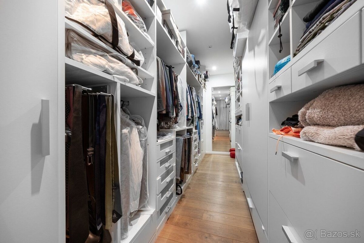 Exkluzívna VILA s panoramatickým výhľadom v Svätom Jure- 5 - 17