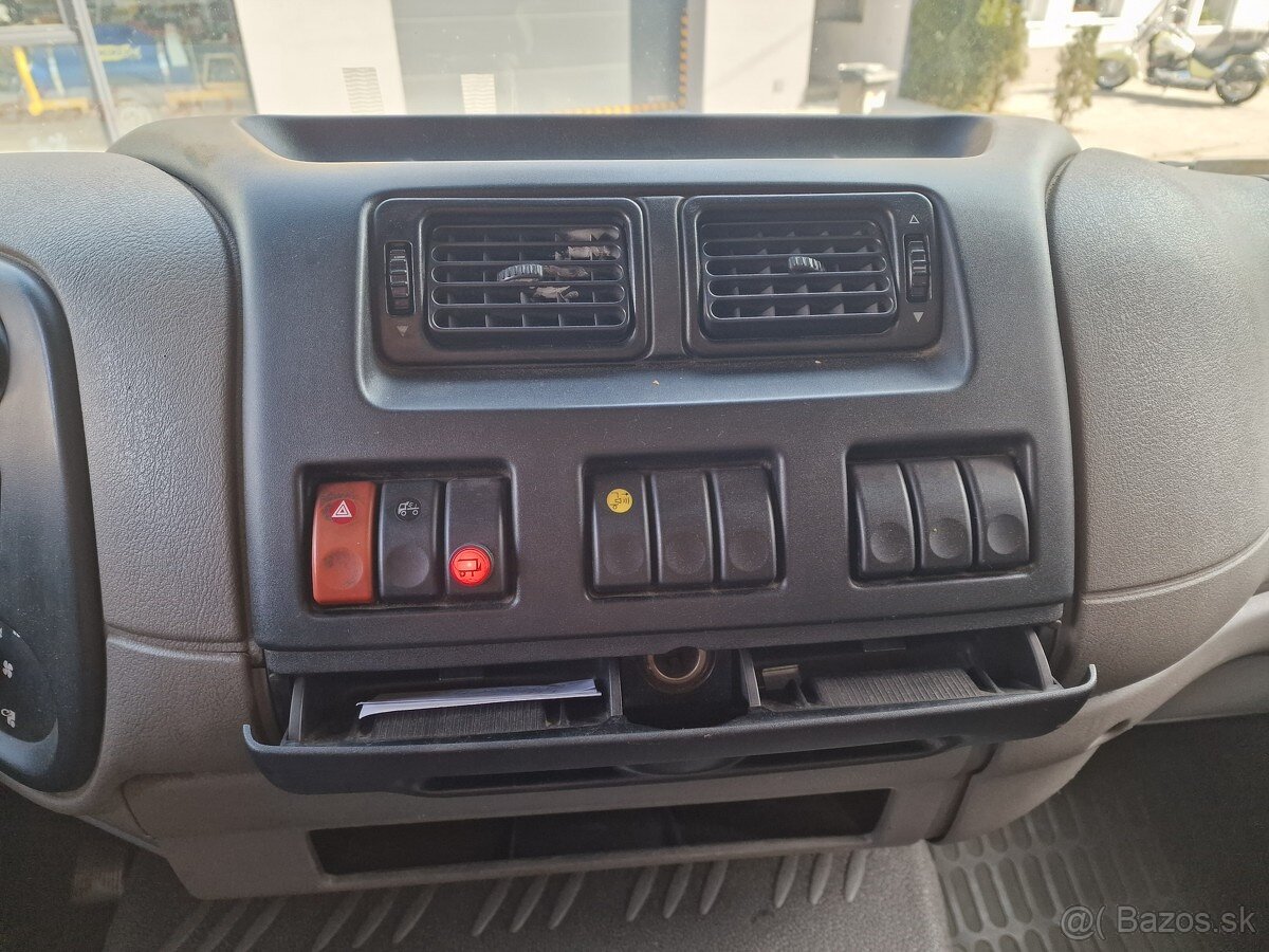 DAF LF 55.220, Euro 5, Carrier - 17