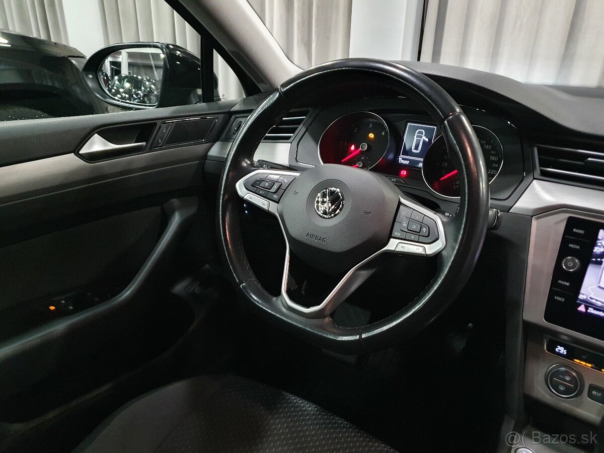 VW Passat B8 Variant 2.0 TDI 110kW DSG - záruka Autodraft - 17