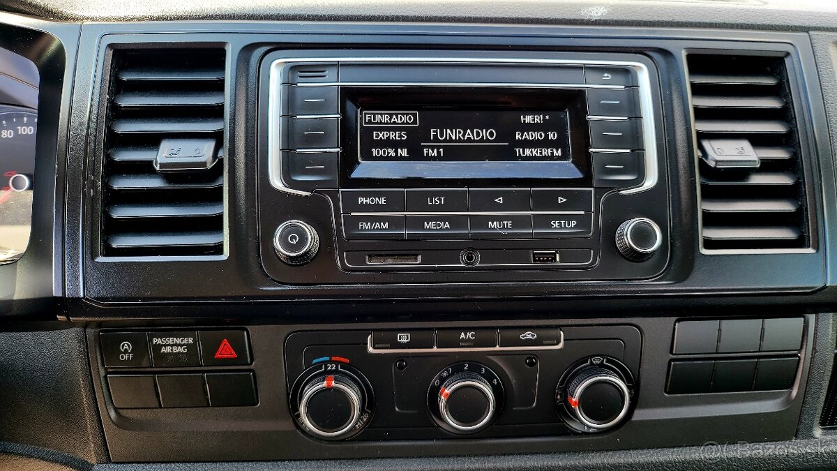 Volkswagen T6 Transporter 2,0 TDI CR-75 kw Long 5miestny - 17