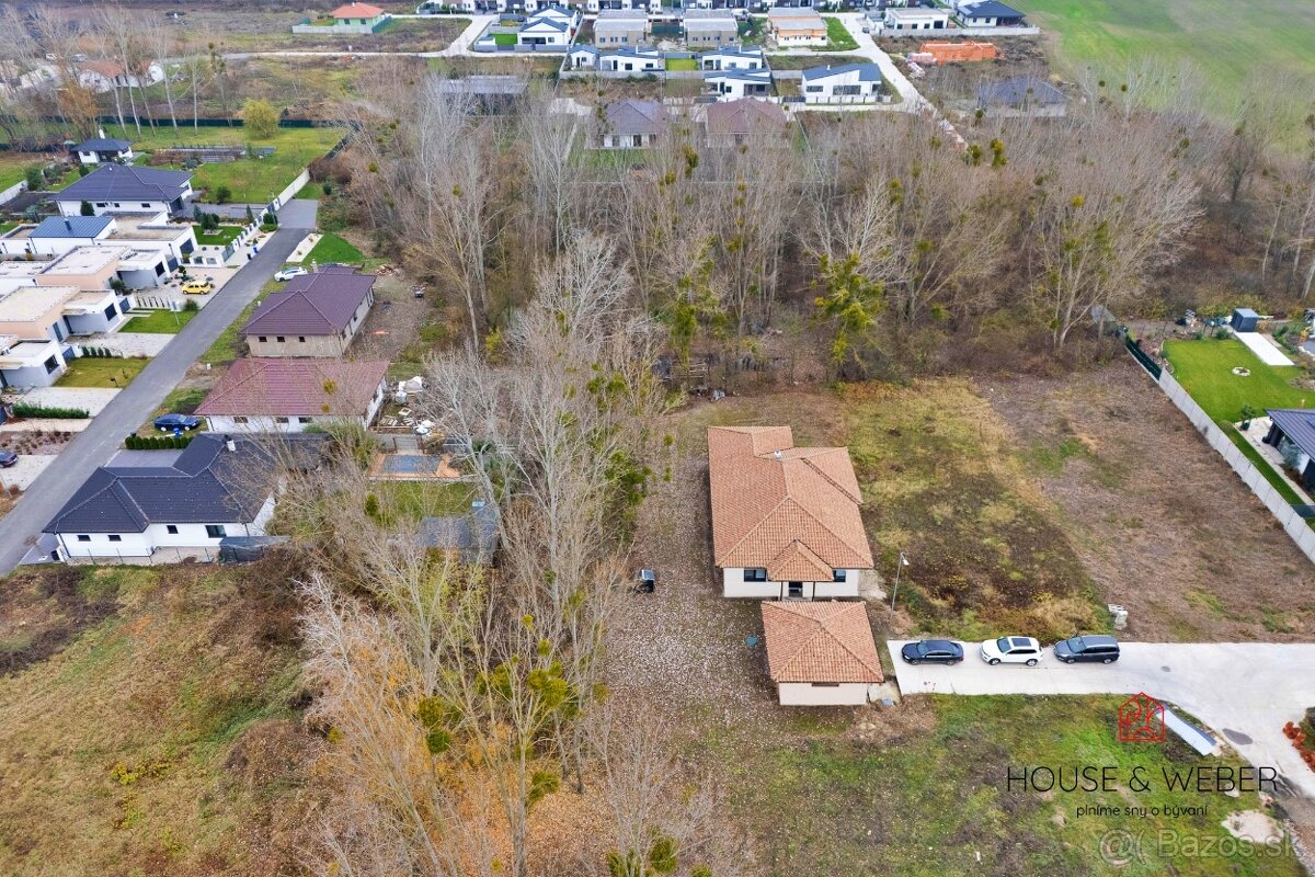 Novostavba exkluzívneho 4i domu s pozemkom pri lese - 17