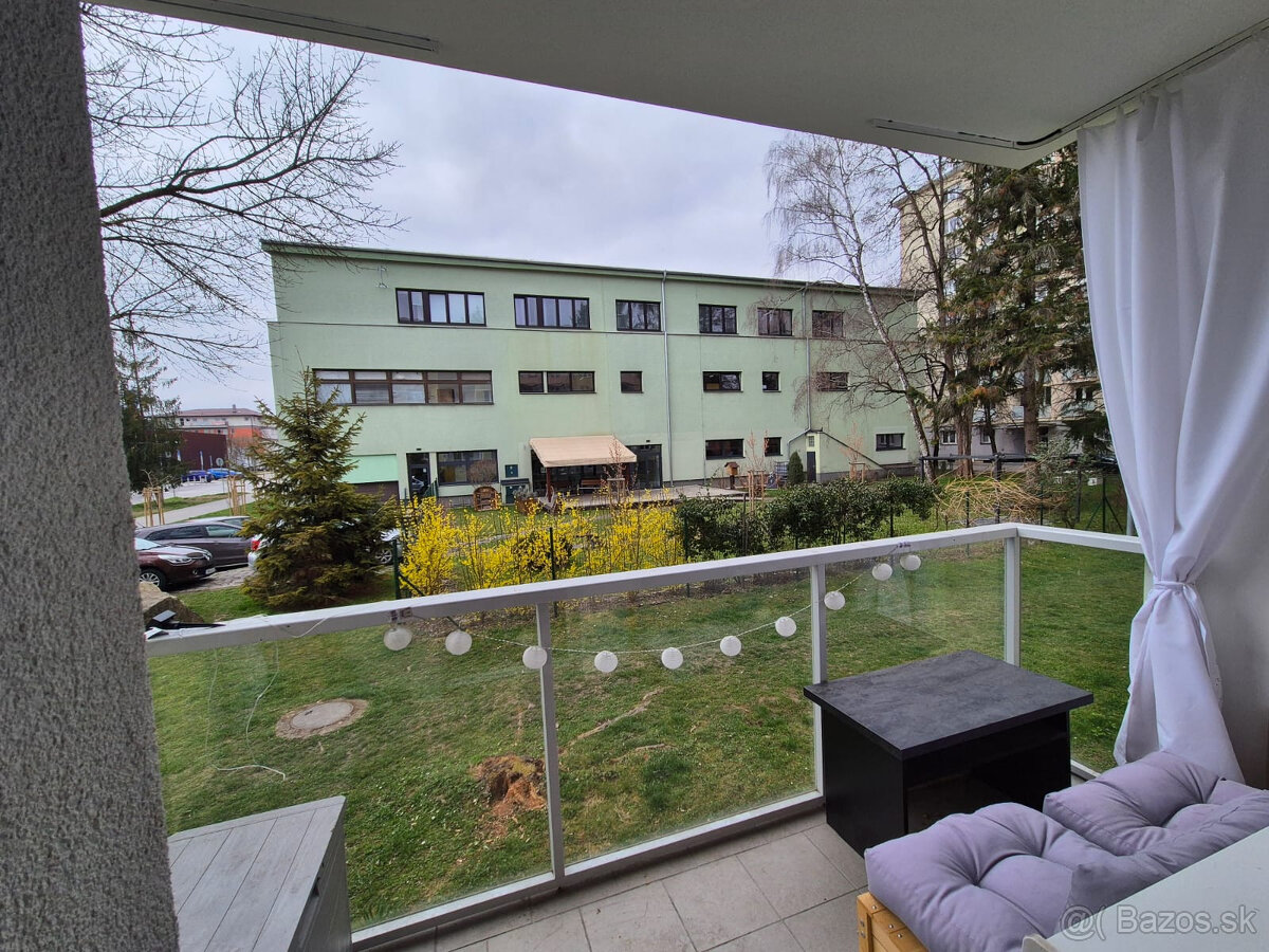 Na prenájom útulná garsónka s balkónom v centre Žiliny - 17
