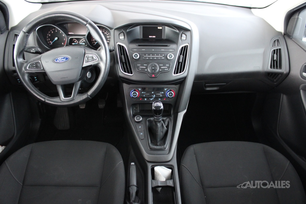 Ford Focus Combi 1,0 ECOBOOST 74 kW - 17