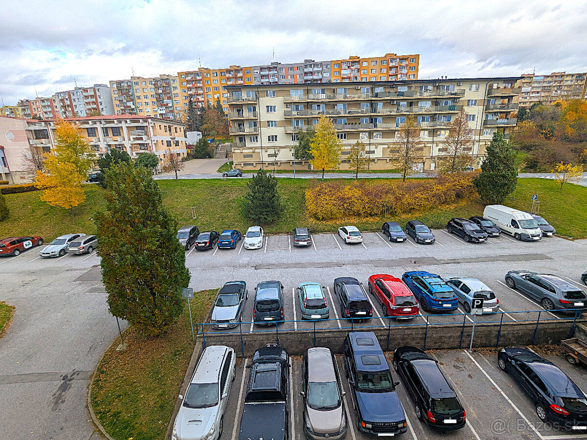 Atraktívny 2 izbový Krosnianska Furča, rekonšt., zariadený - 17