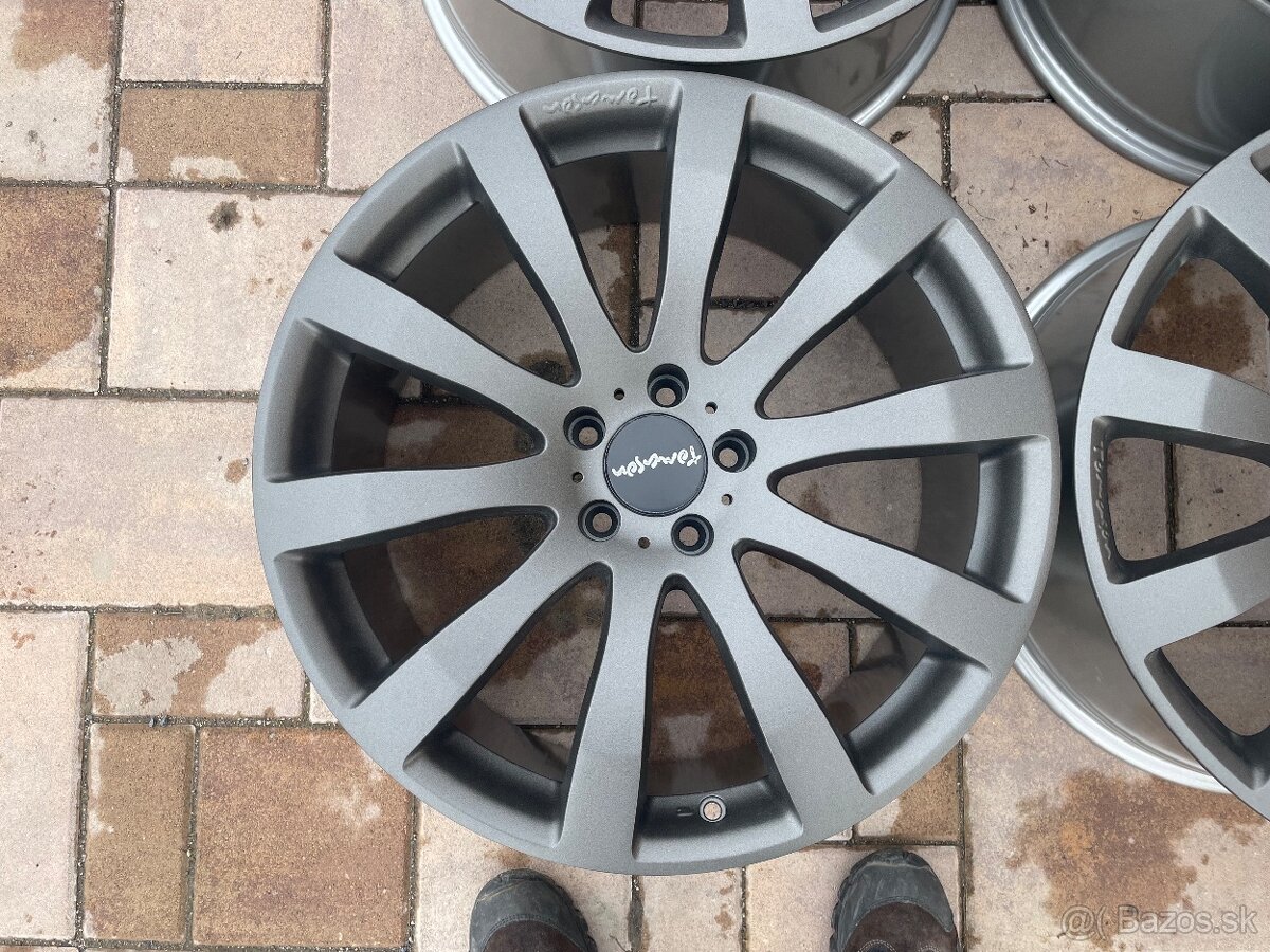 5x114,3 R20 +245/35 r20 tomason - 17