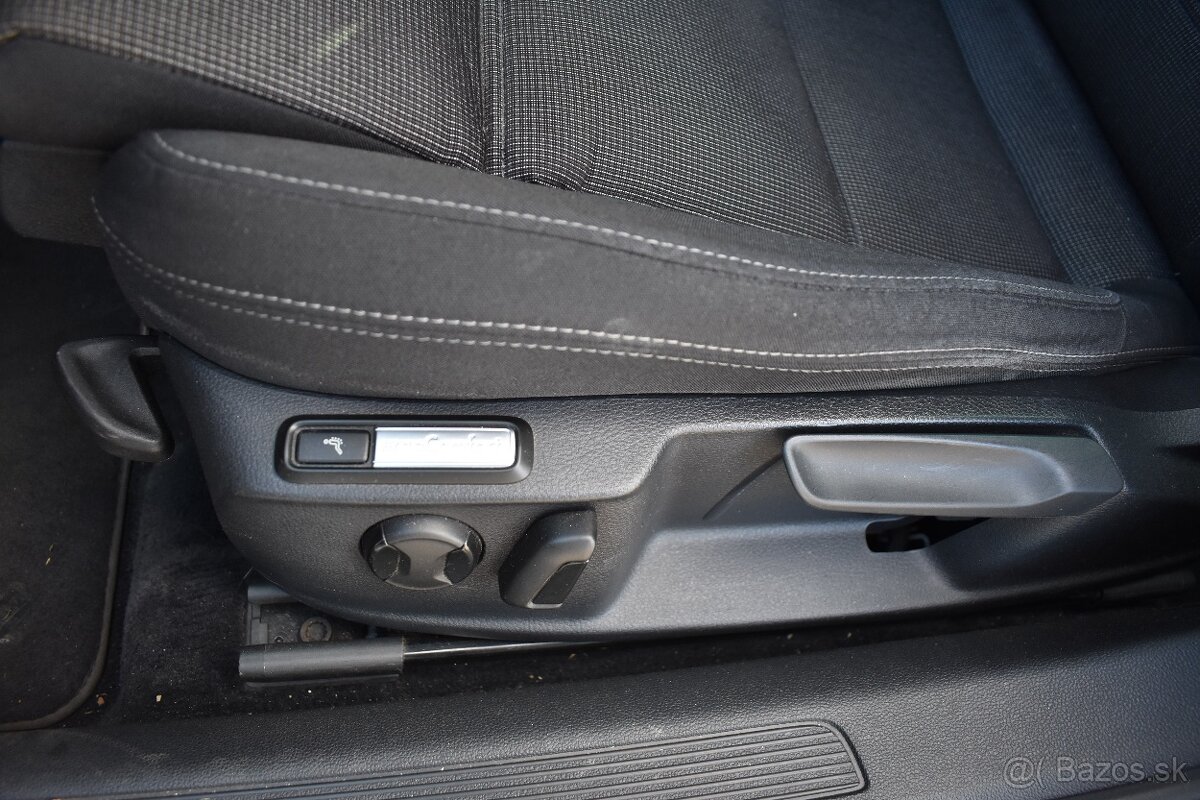 Volkswagen Passat Variant 2.0 TDI 110kw DSG/6st. Bez Ad blue - 17