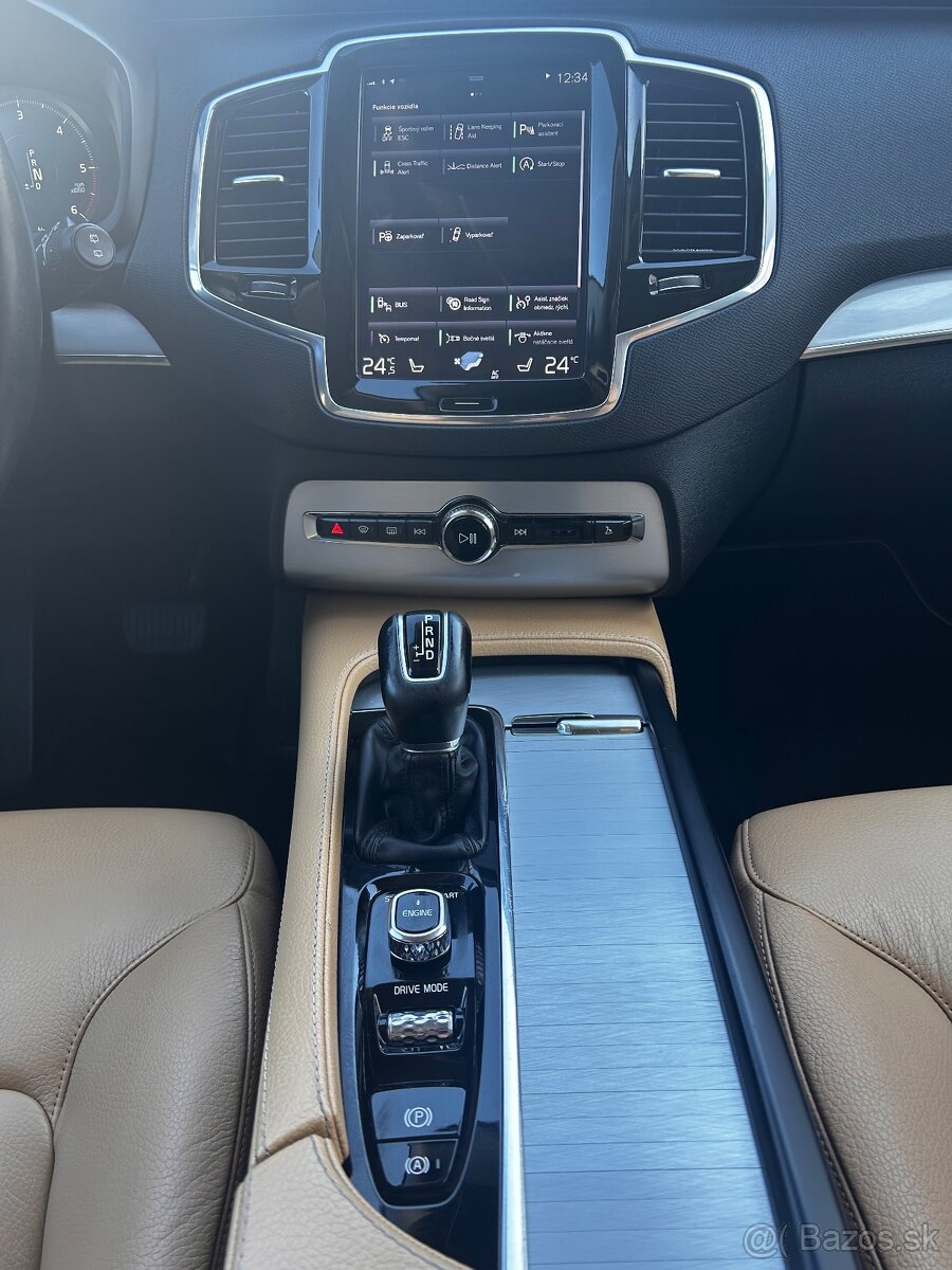 Volvo XC90 D5 2.0 AWD A/T8 - 17