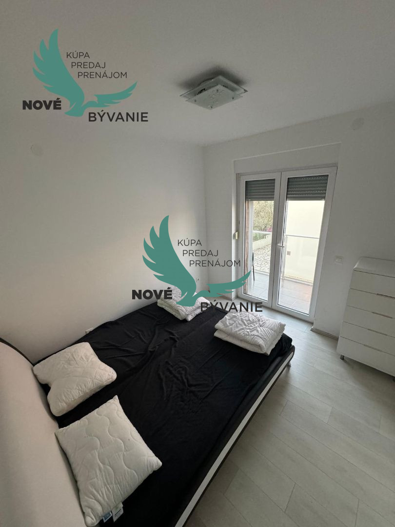 Chorvátsko - Exkluzívne novostavba domu len 30m od mora s vý - 17