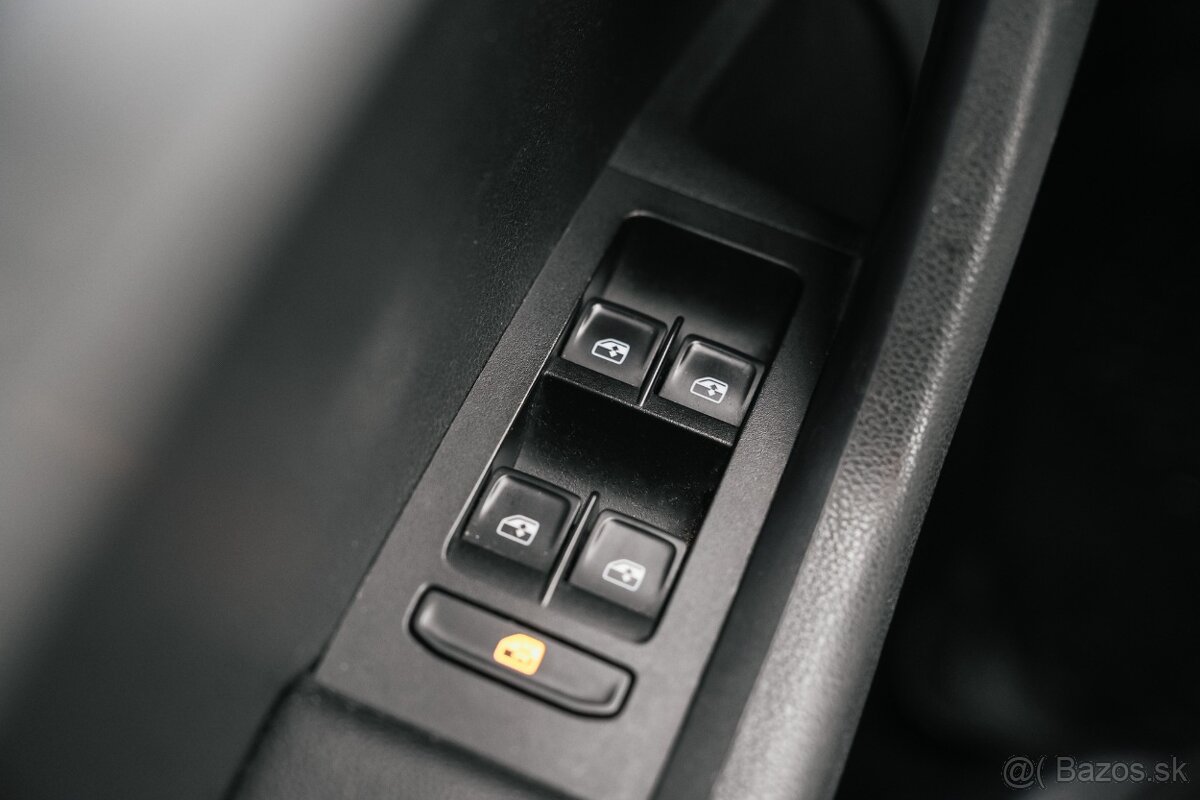 Škoda Octavia Combi 1.6 TDI DSG - 17