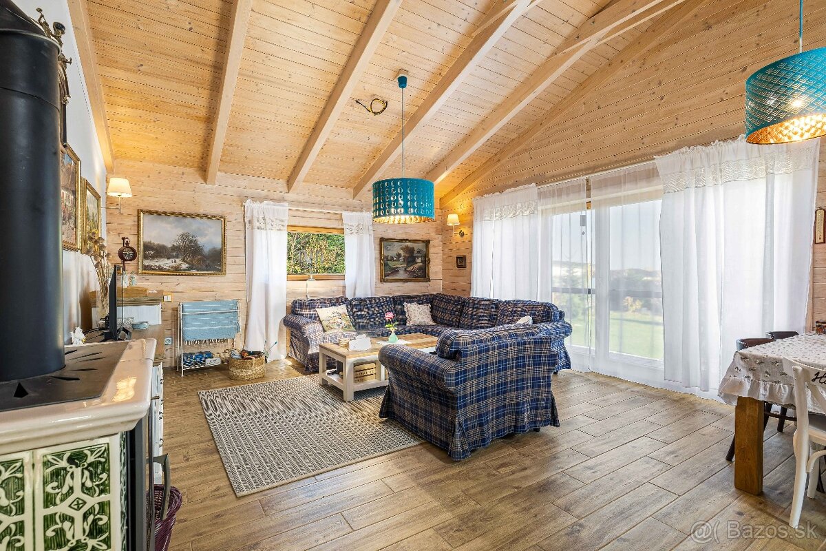 ÚTULNÝ RD S VEĽKOU ZÁHRADOU A MODERNÝMI TECHNOLÓGIAMI, ČASTÁ - 17