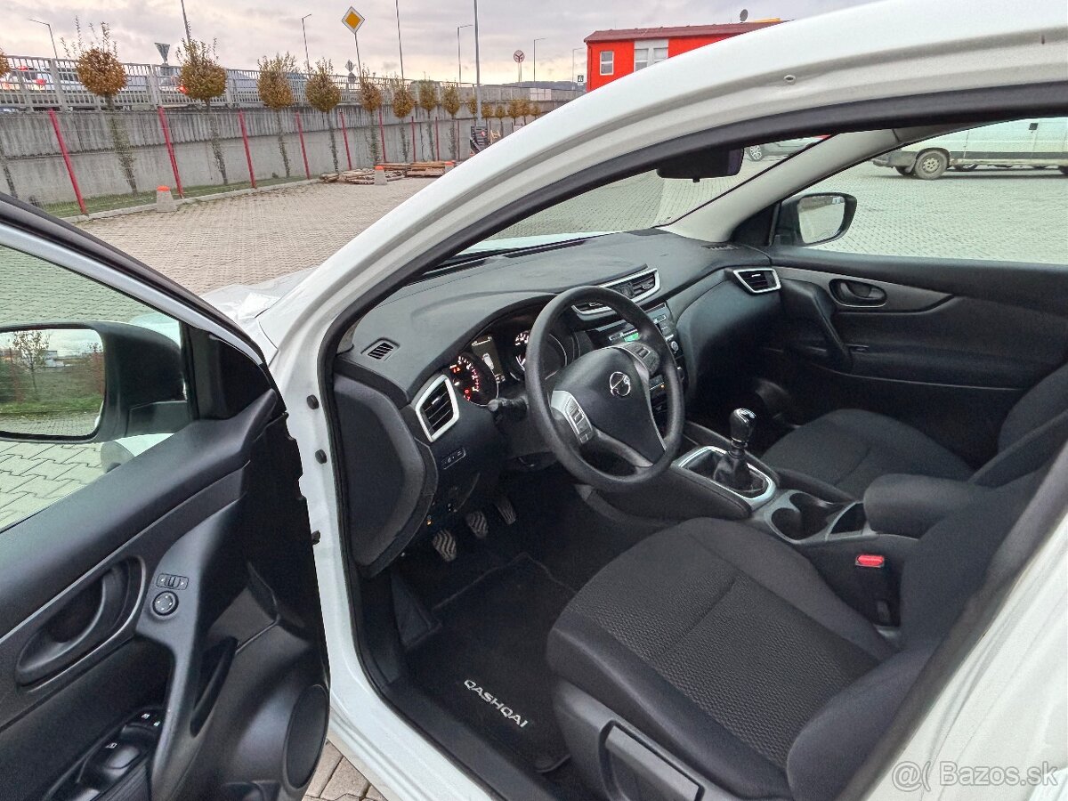 Nissan Qashqai - 17