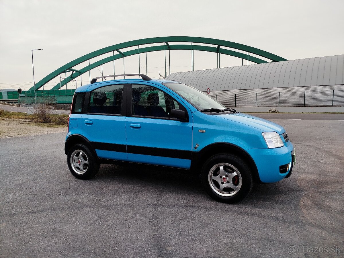 Fiat panda 1.2i 44kw benzín 4x4 rv.2006 climbing 4wd - 17