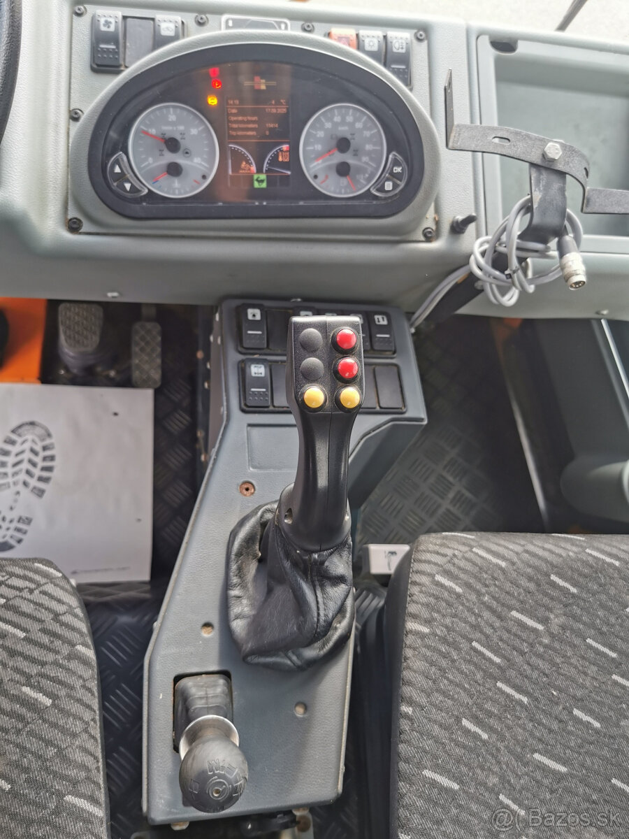 Prodám sklápěč KIEFER 1152 EURO 6 4x4 S3 zimní údržba - 17