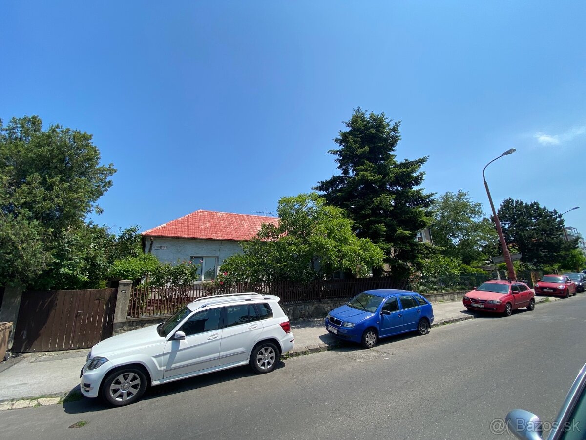 4i RD 206m2, ul. Pri Suchom Mlyne, pozemok 1006m2, BA I - 17