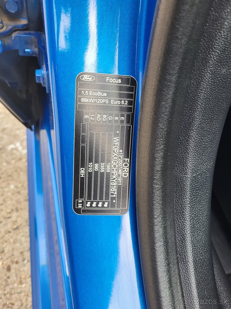 Ford Focus ST.line - 17