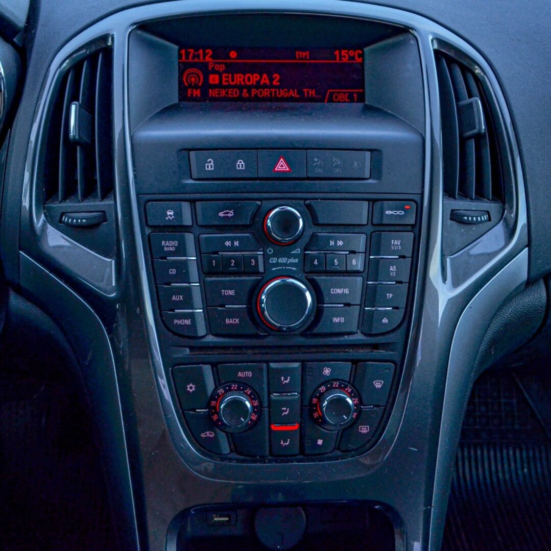 Opel Astra Sedan 1.6 CDTI 100 kw - 17