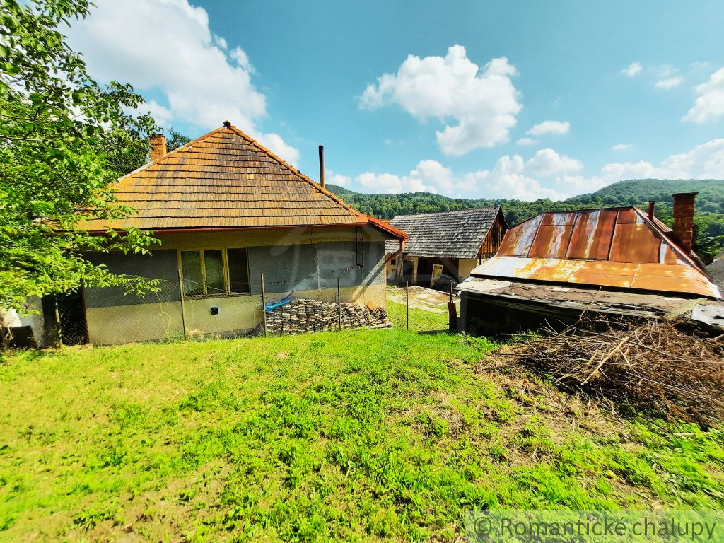 Rodinný dom v obci Železná Breznica - 17