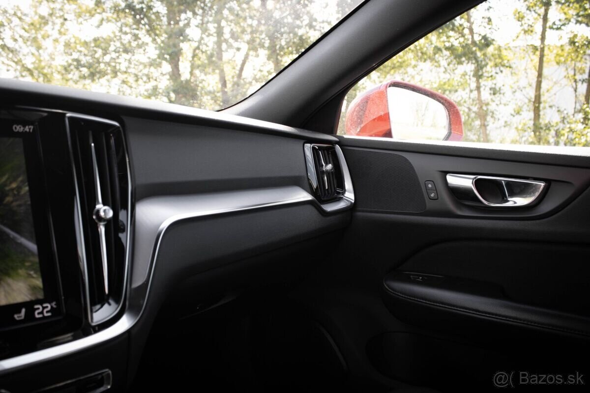 Volvo V60 2,0D 147kw A/T AWD - DPH - 17