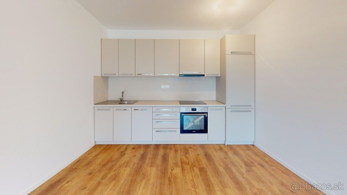 Úžasný 3 izbový byt s balkónom Rumančeková 48 - Ružinov - 17