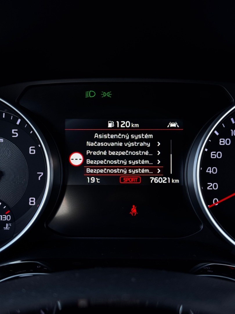 Kia Ceed 1.6 T-GDi GT-line 150 kW - 17