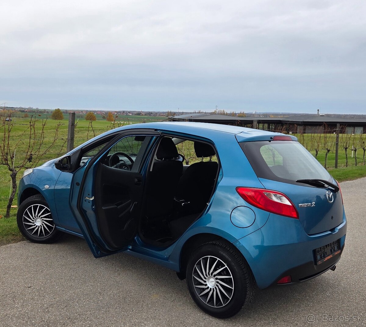 Mazda 2 1.3 16V 55KW/75 koní R.V.08/2012 - 17