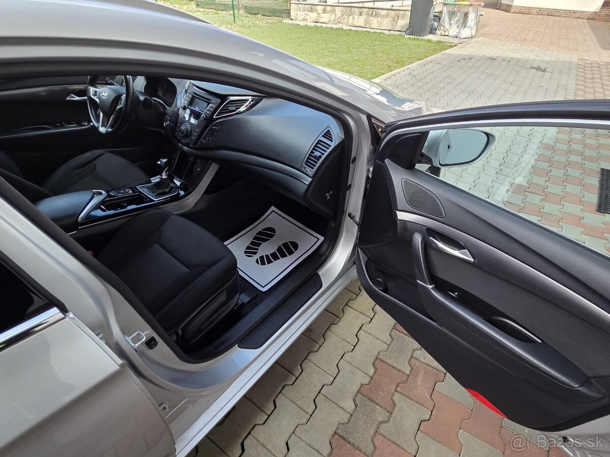 Hyundai i40 CW 1.7 CRDI - 17