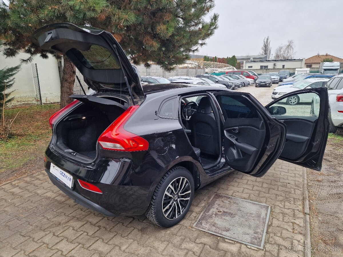 Volvo V40 D2 2.0L 120k Geartronic Momentum (diesel) - 17