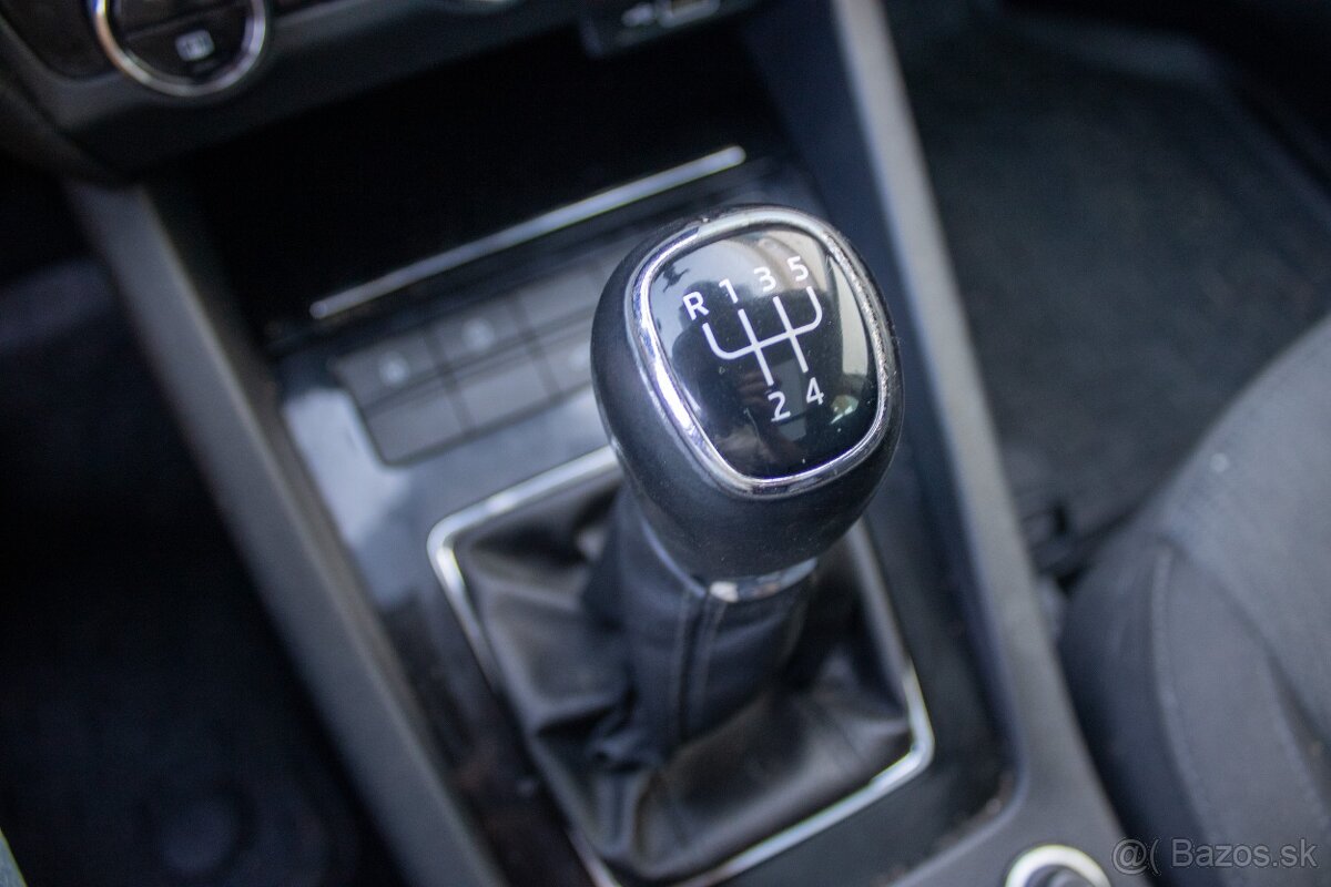 Škoda Octavia Combi - 17