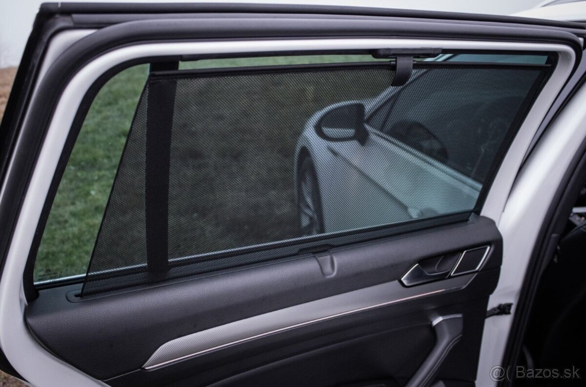 Volkswagen Passat Variant 2.0 BiTDI R-Line 4MOTION DSG - 17