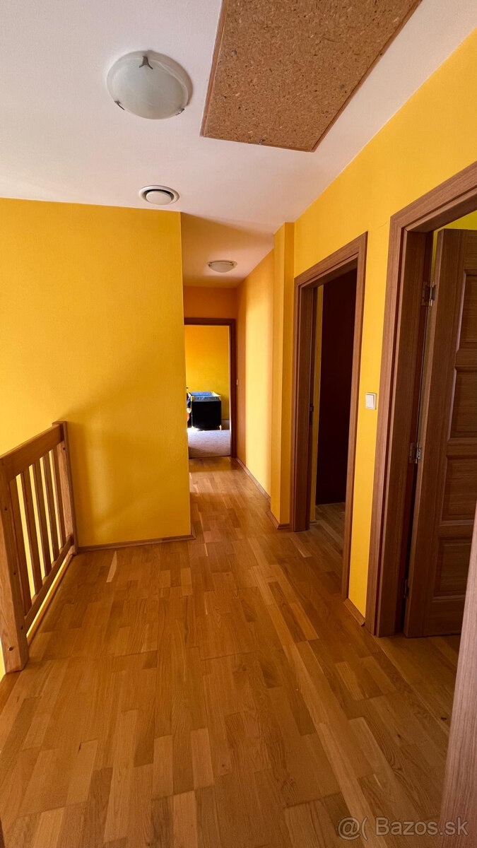 PREDAJ NÁDHERNÉHO 4,5-IZB. 2-PODLAŽNÉHO RODINNÉHO DOMU S GAR - 17