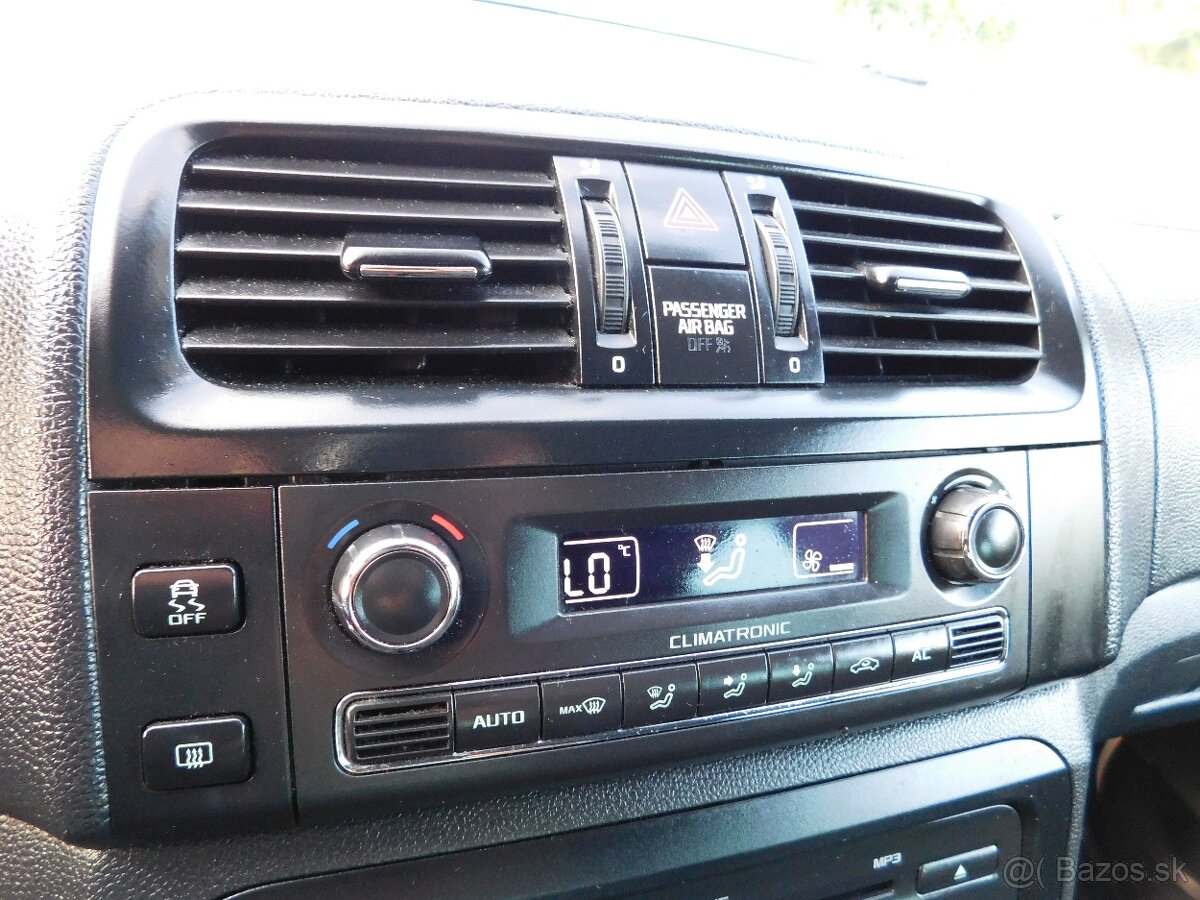 SKODA FABIA RS DSG - 17