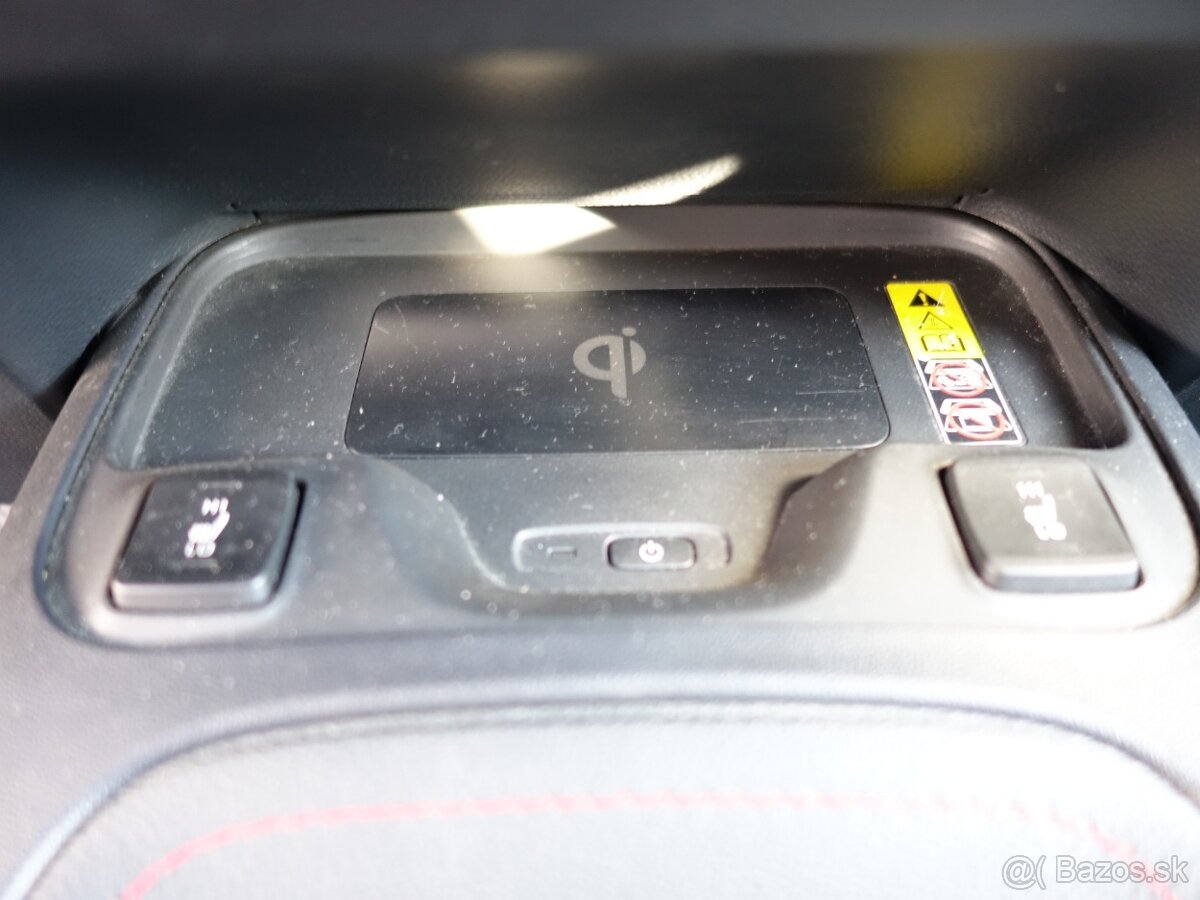 Corolla 2,0 Hybrid combi GR sport - 17