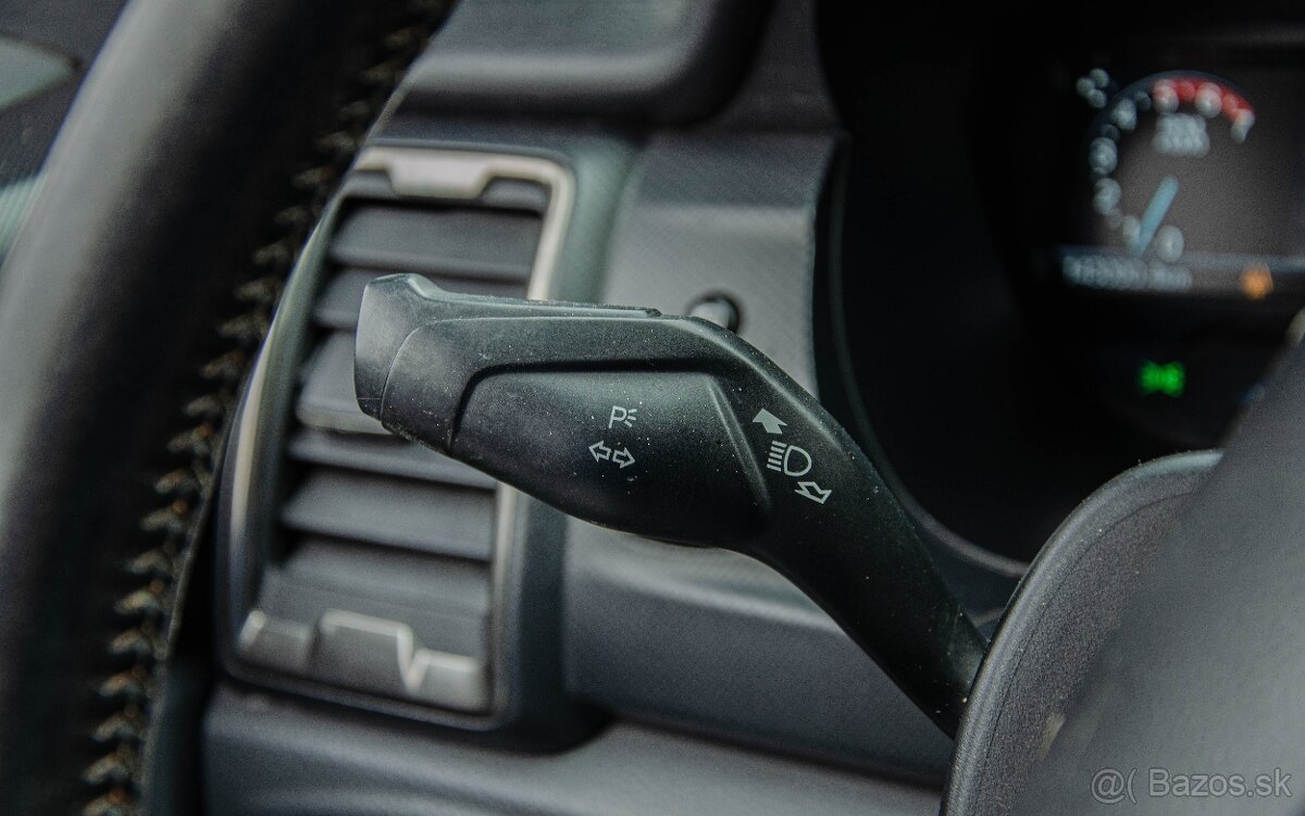 Ford Ranger 3.2 TDCi DoubleCab 4x4 WildTrak A6 - 17