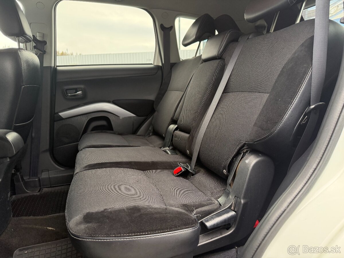 Mitsubishi Outlander 2.2 DI-D (177k) Intense 4×4 - 17