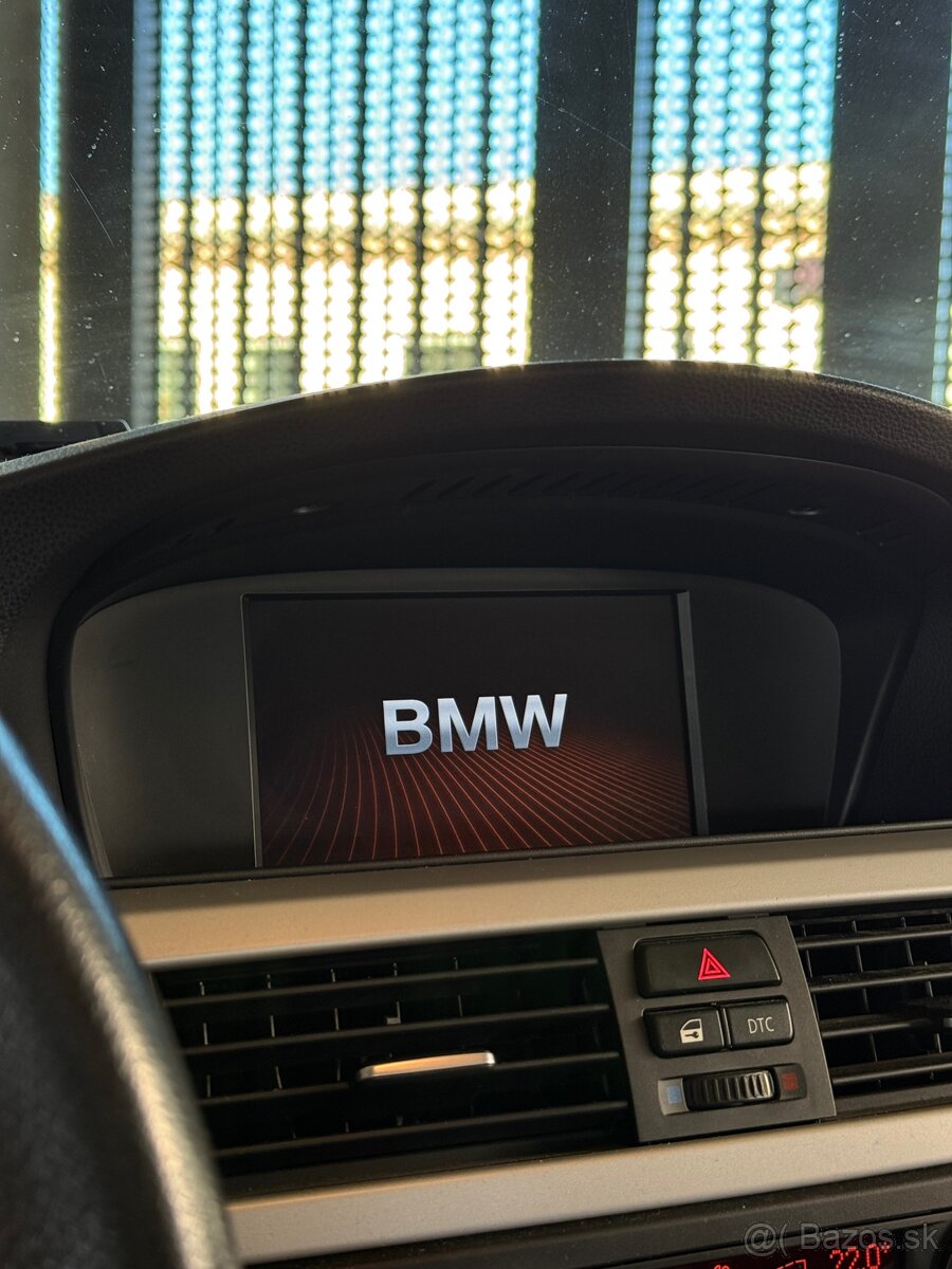 BMW E91 318d - 17