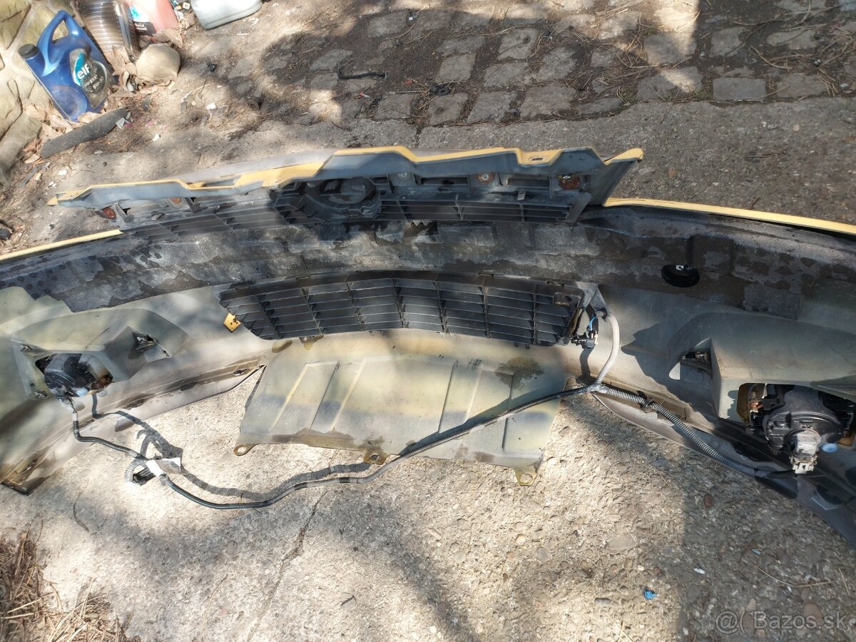 OPEL TIGRA B TWINTOP CABRIO - přední nárazník - 17