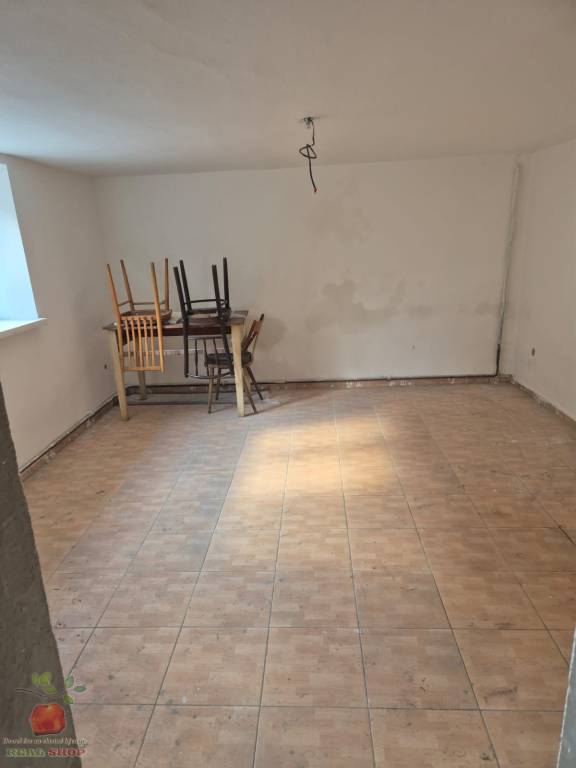 Na predaj: Priestranný dvojgeneračný dom v podhorskej obci J - 17