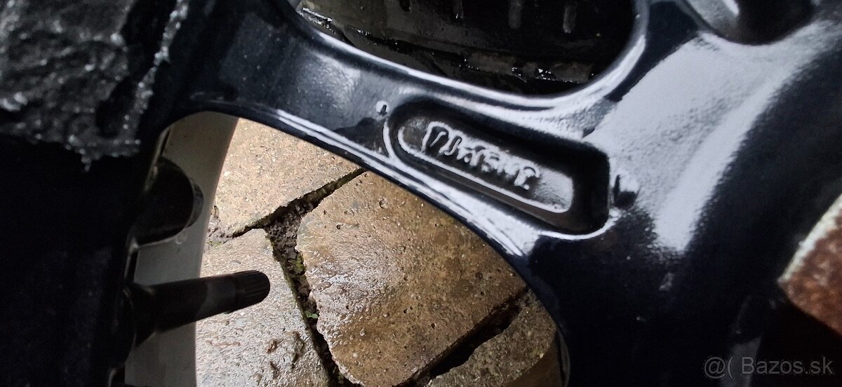 Keskin 4x100 R15 + Bridgestone 195/50R15 - 17