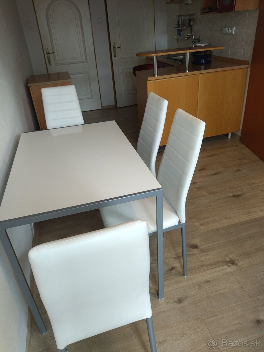 Byt na prenájom - 17