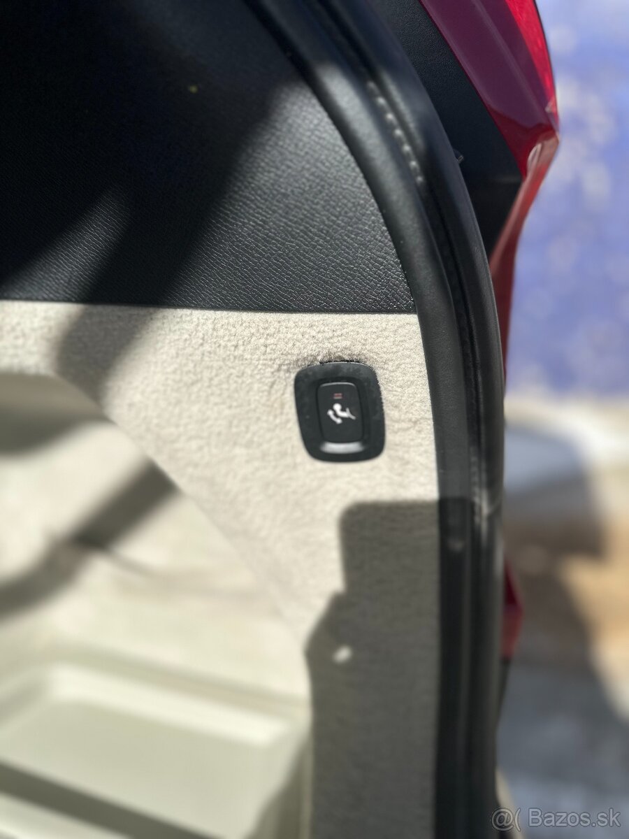 Volvo XC90, 12/2017, Diesel, 7miestne, DPH - 17