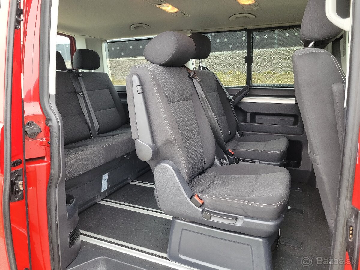 VOLKSWAGEN MULTIVAN T6 2,0Tdi 2018 - 17