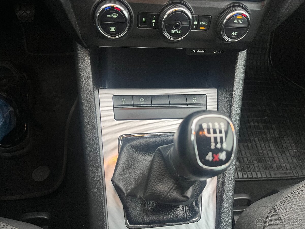 Škoda Octavia 1,6TDi 4x4 - 17