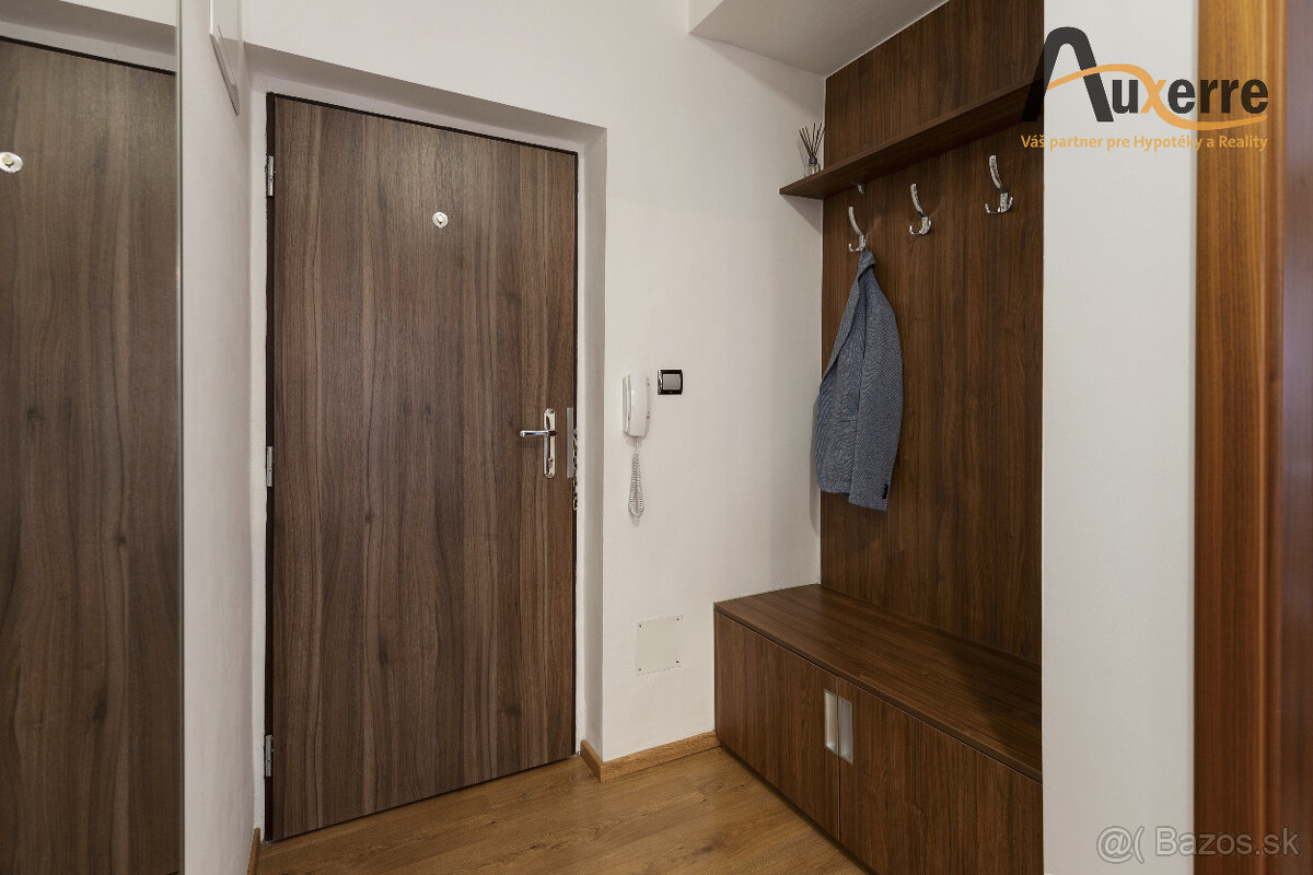 Priestranný 3-izbový byt v Starom Meste - Bratislava - 17