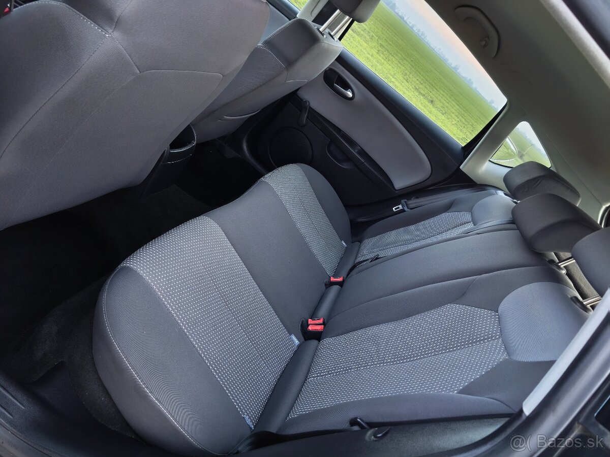 SEAT LEON 1.4i 16v REFERENCE - 17