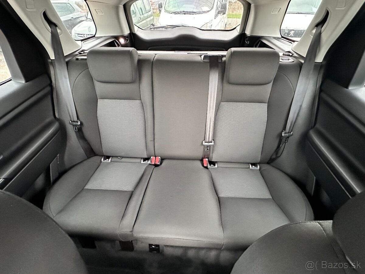 Land Rover Discovery Sport 2.0L TD4 SE - 17