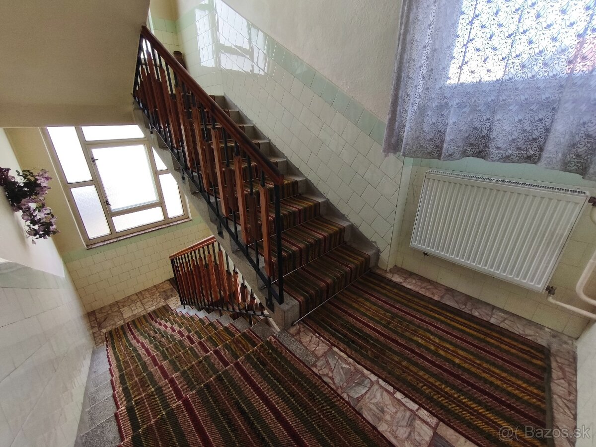 Rodinný dom s potenciálom len kúsok od centra - 17