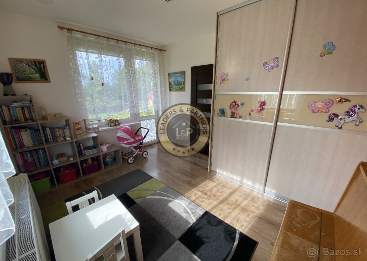 Nízkoenergetické rodinné sídlo s WELLNESS - Záborské - 17